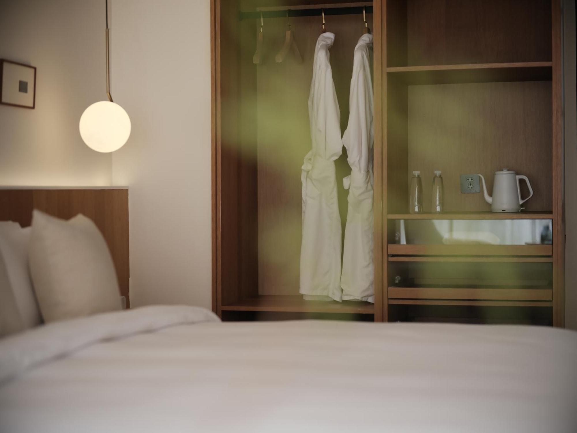 Guilin Bonjour Boutique Hotel- Free Pick Up Service Over 3 Nights Экстерьер фото