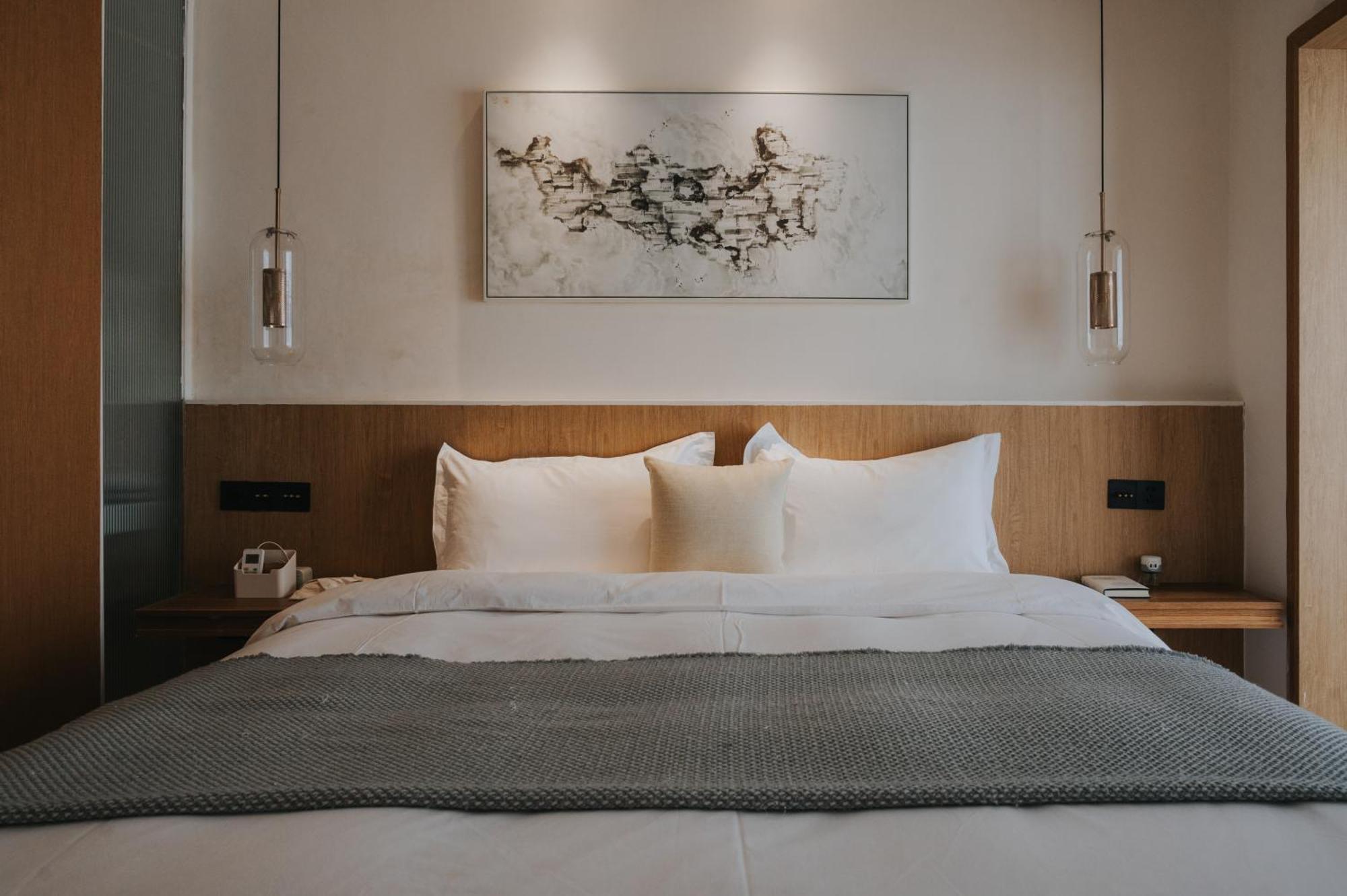 Guilin Bonjour Boutique Hotel- Free Pick Up Service Over 3 Nights Экстерьер фото